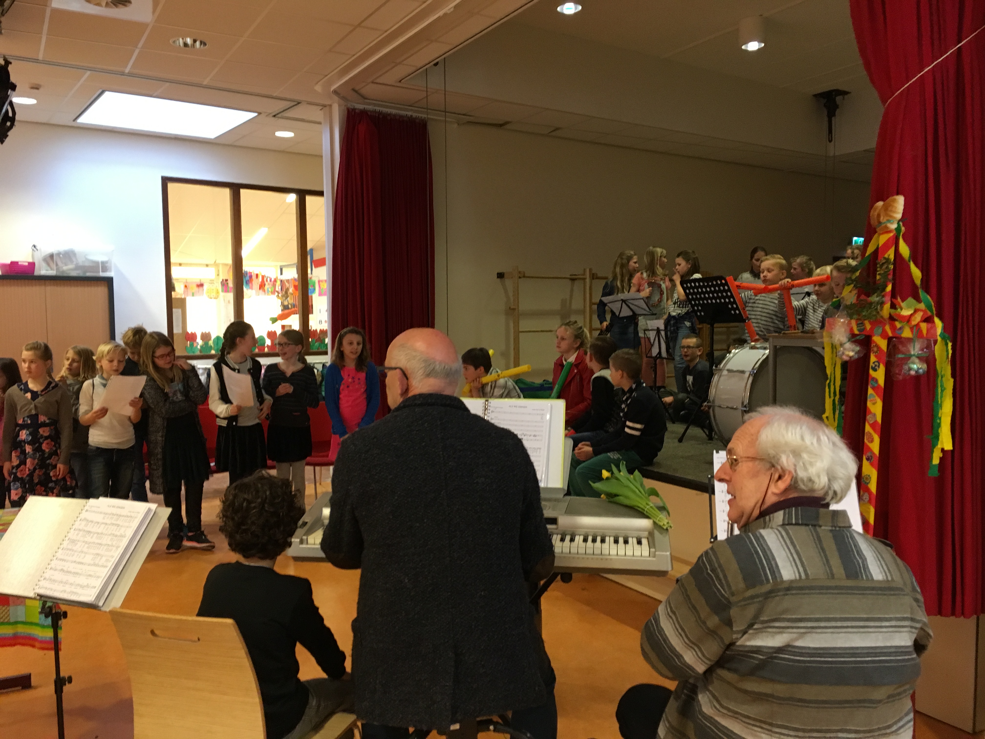 Groep 6: save the date 