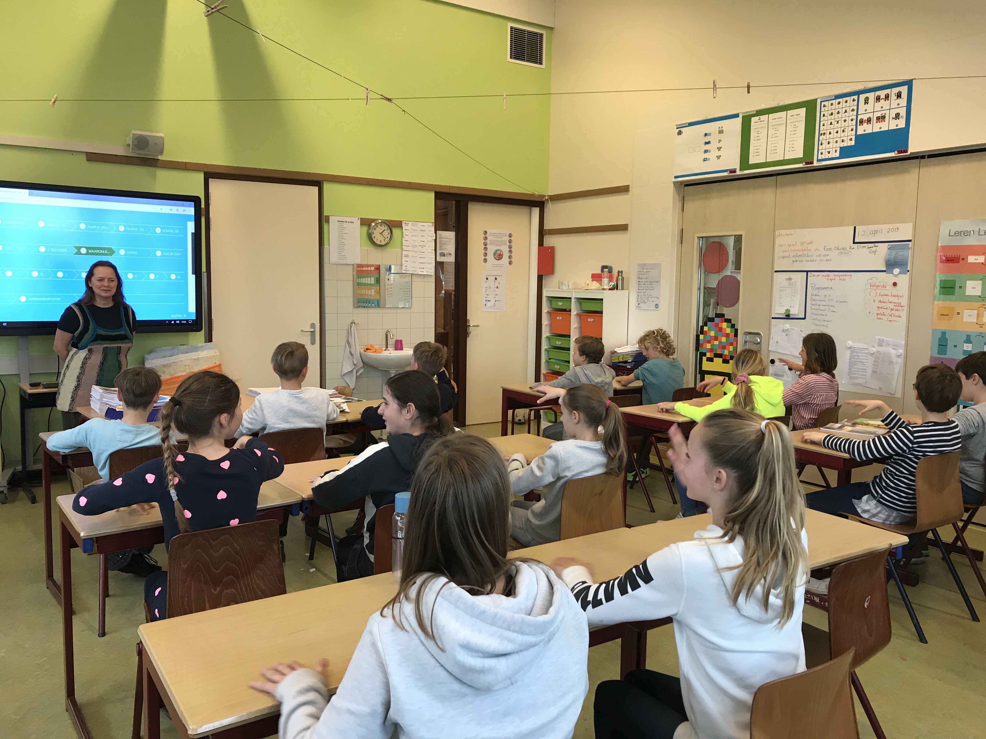 Groep 8: Gastles Veilig Verkeer Nederland 