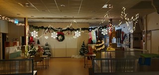 kerstaankleding